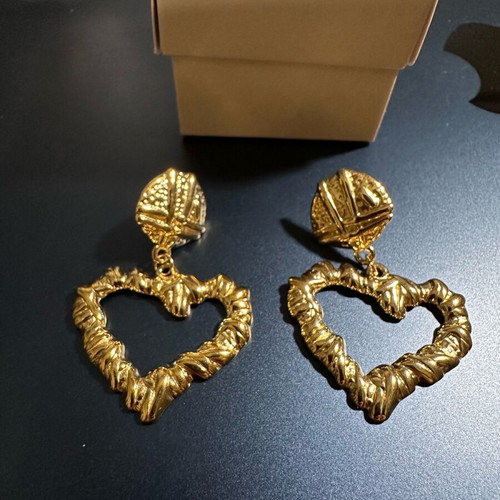 Heart earrings new in gold color Bohemian Lady