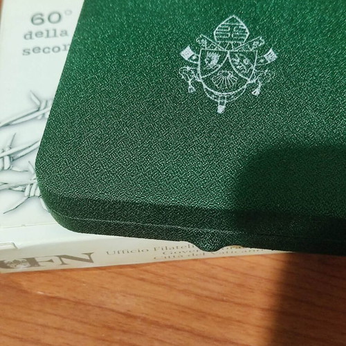 Collectible silver coin like new for 60th anniversary of World War II