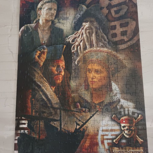 Pirates of the Caribbean Ravensburger puzzle 300 pieces, like new