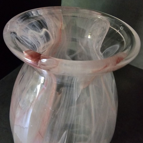 Verteria Lux Operaia Swirl Vase Pink like new