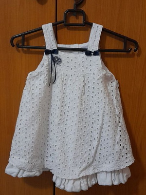 Κεντητό λευκό φόρεμα Ebita σαν καινούργιο, μέγεθος 18 μηνών