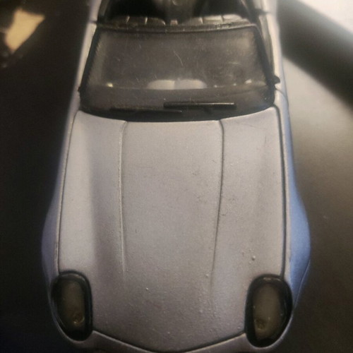 BMW 1999 Z8 1/32 SS 5741 toy car used, broken seat