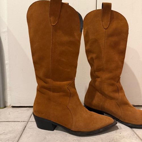 Anesis brown suede boots used, size 37