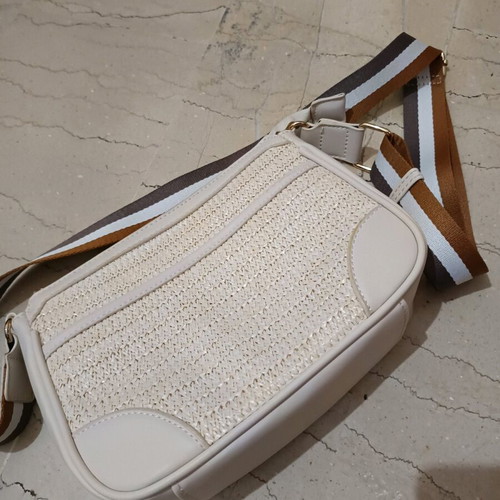 Crossbody bag used, white and beige