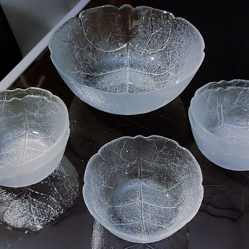 Vintage Arcoroc France "Aspen" leaf-shaped dinnerware set like new