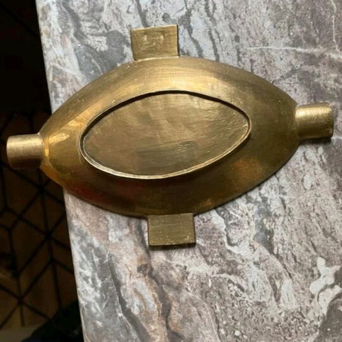 Vintage brass ashtray like new with carved design
