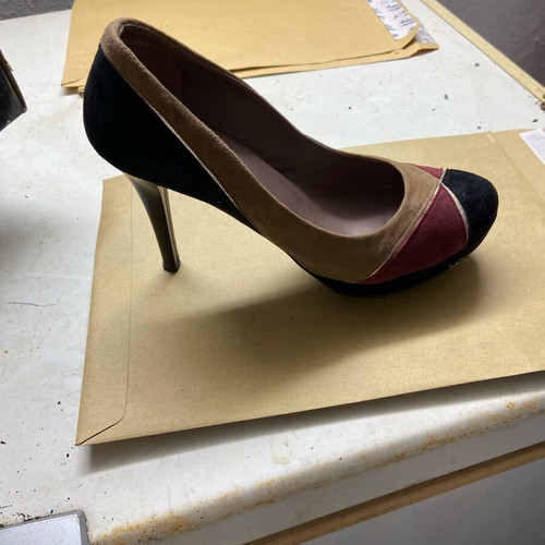 Pumps like new, high heels, size 39, black