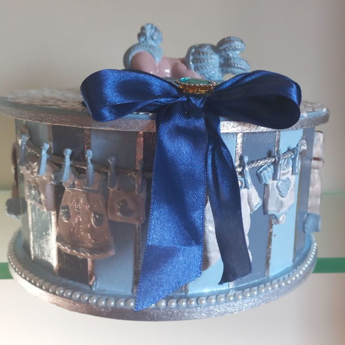 Decorative handmade wooden box new 17.5×8.5 cm