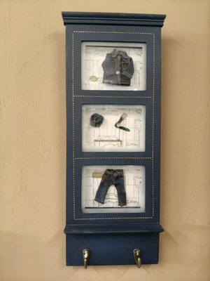 Διακοσμητική κρεμάστρα τοίχου Denim Pattern σαν καινούργιο