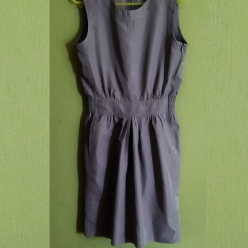 Summer dress size M like new, gray