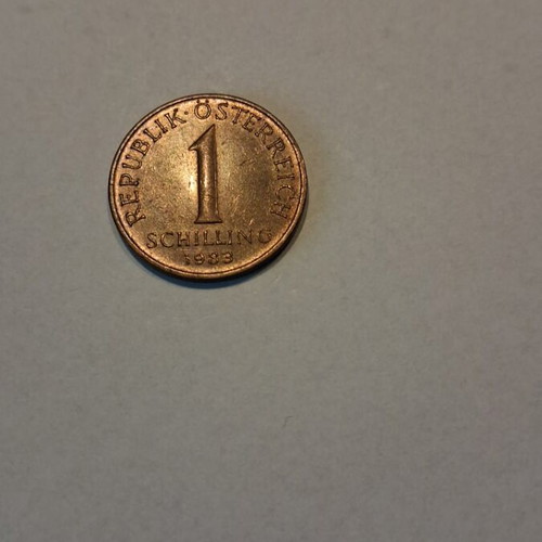 Collectible 1 Schilling Austria coin 1983 used