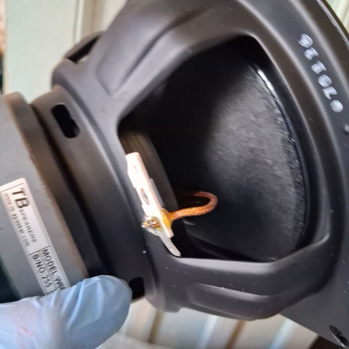 TB Speakers W69-1042M 4Ω Woofer like new