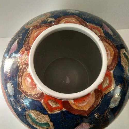 Satsuma vases used, set of 2 pieces