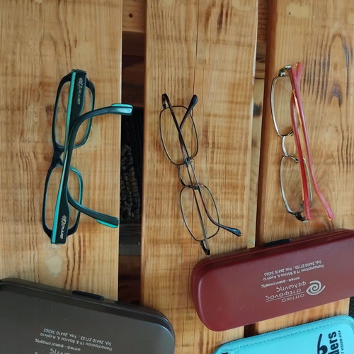 Eyeglass frames used for myopia