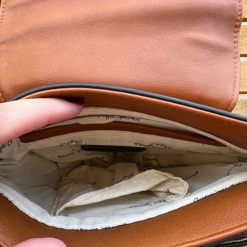 Leather cross body bag Pepe Jeans chocolate like new with fringes