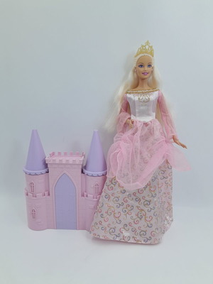 Barbie & Krissy Princess Palace 2001 used, castle and doll