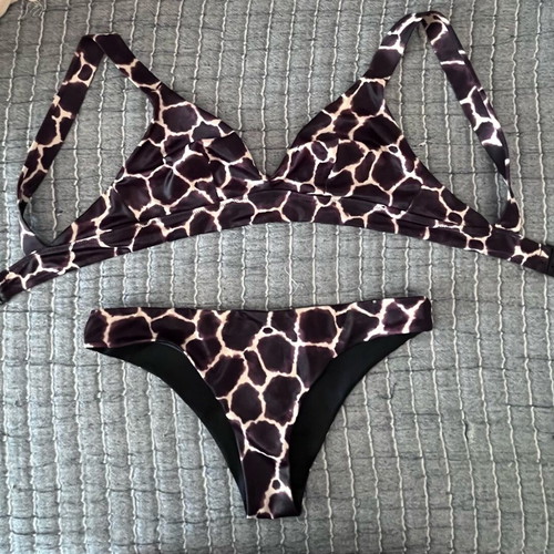 Dorina bikini size L like new, beige and brown