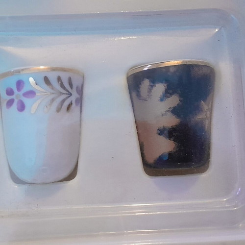 Porcelain thimbles set of 2 like new