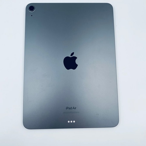 iPad Air 5th Generation 2022 64GB Space Gray Apple used