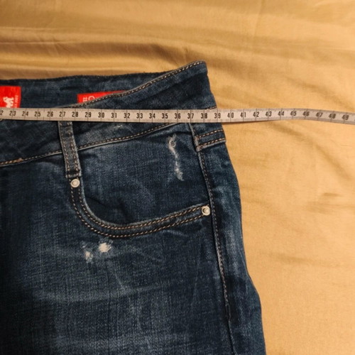 Women's Flared Jeans like new, size M, blue