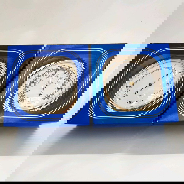 Βαρόμετρο και θερμόμετρο ναυτικού τύπου