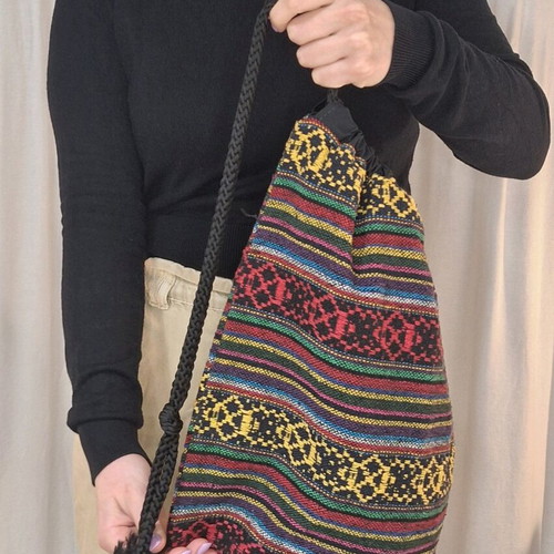Hobo bag like new, backpack style, multicolor