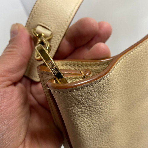 MCM Patricia Hobo leather bag like new, beige