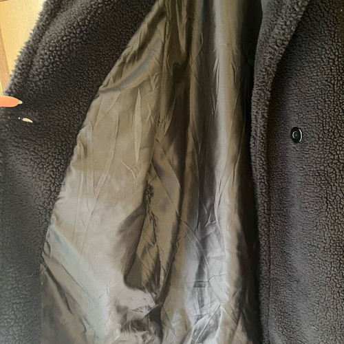 Anran black coat like new, synthetic wool, size L