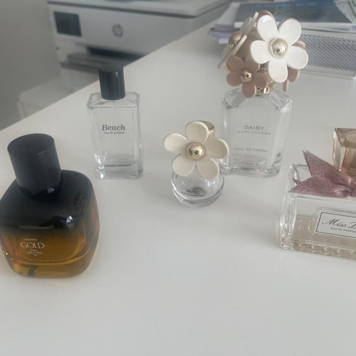 Perfume bottles like new, empty set