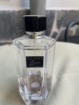Gucci Flora Eau de Parfum 10 ml μεταχειρισμένο, γνήσιο