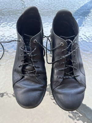 CAT men's anatomical boots size 45, black