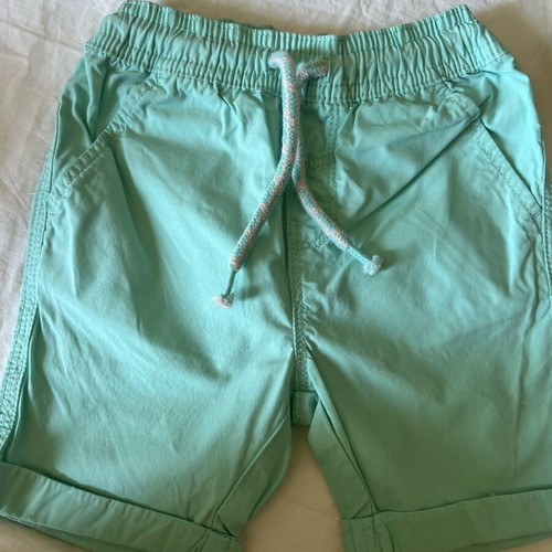 Shorts pack for boy 18-24 months like new, 4 pieces