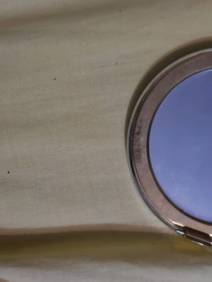 Lancaster mirror compact like new