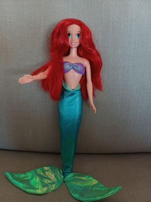 Ρετρό κούκλα Αριέλ από Mattel από τη δεκαετία του 90 μεταχειρισμένη