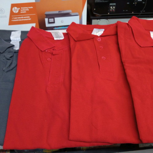 Polo shirts medium 4 pieces, 3 red and 1 gray