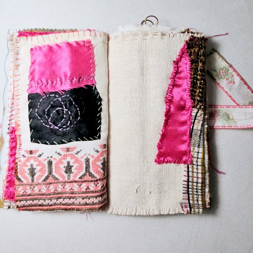 Handmade book/pouch for needles and threads like new