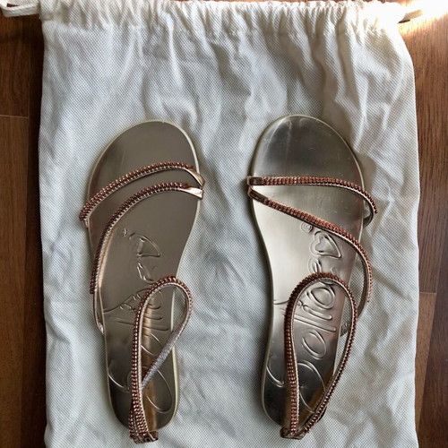 Solidea gold-bronze rhinestone strappy sandals size 39 like new