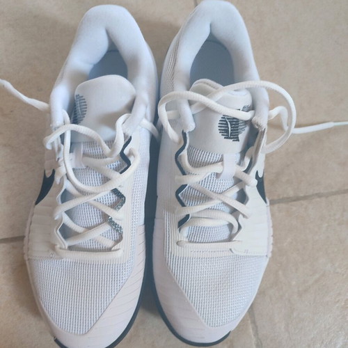 Nike GP Challenge Pro αθλητικά σαν καινούργια, νούμερο 40,5, μαύρο-άσπρο
