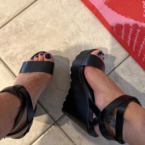Ale black platform shoes size 37