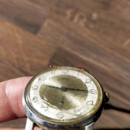 Mechanical wristwatch