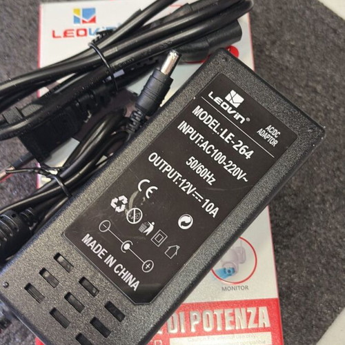 Leovin 12V 10A 120W power adapter new, 5.5x2.1mm plug