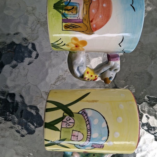 Ceramic mugs like new, set of 2, hand-painted