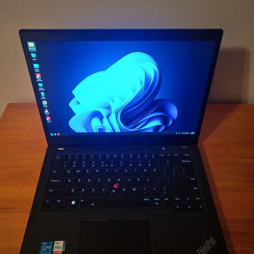 Lenovo ThinkPad T14s Gen2 i5-1135G7 laptop with 16GB RAM and 256GB SSD, Windows 11 Pro, Office 2024