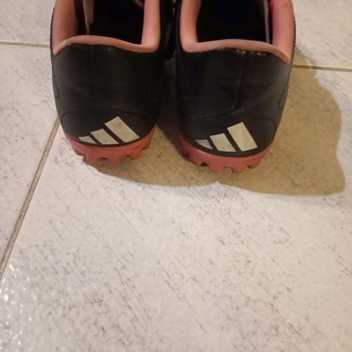 Adidas football shoes used size 41.5 authentic