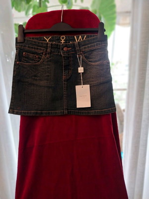 Γυναικεία τζιν φούστα Makis Tselios καινούργια, μπλε σκούρο, μέση 38Ε, μήκος 31Ε