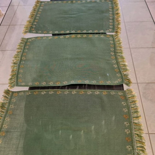 Embroidery set of 5 pieces new