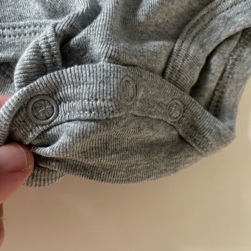 Baby bodysuits new for 0-3 months, pack of 2 pieces