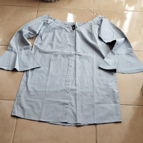 Striped cotton shirt like new, size L, blue and white