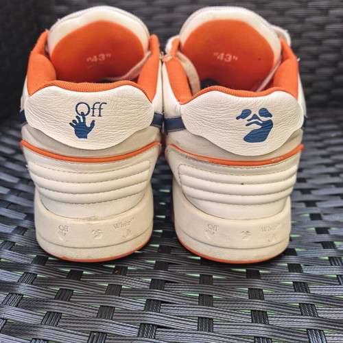 Off-White Out of Office sneakers used, size 43