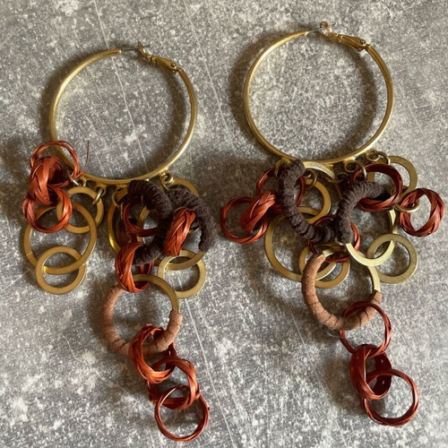 Earrings with hoops used, multicolored